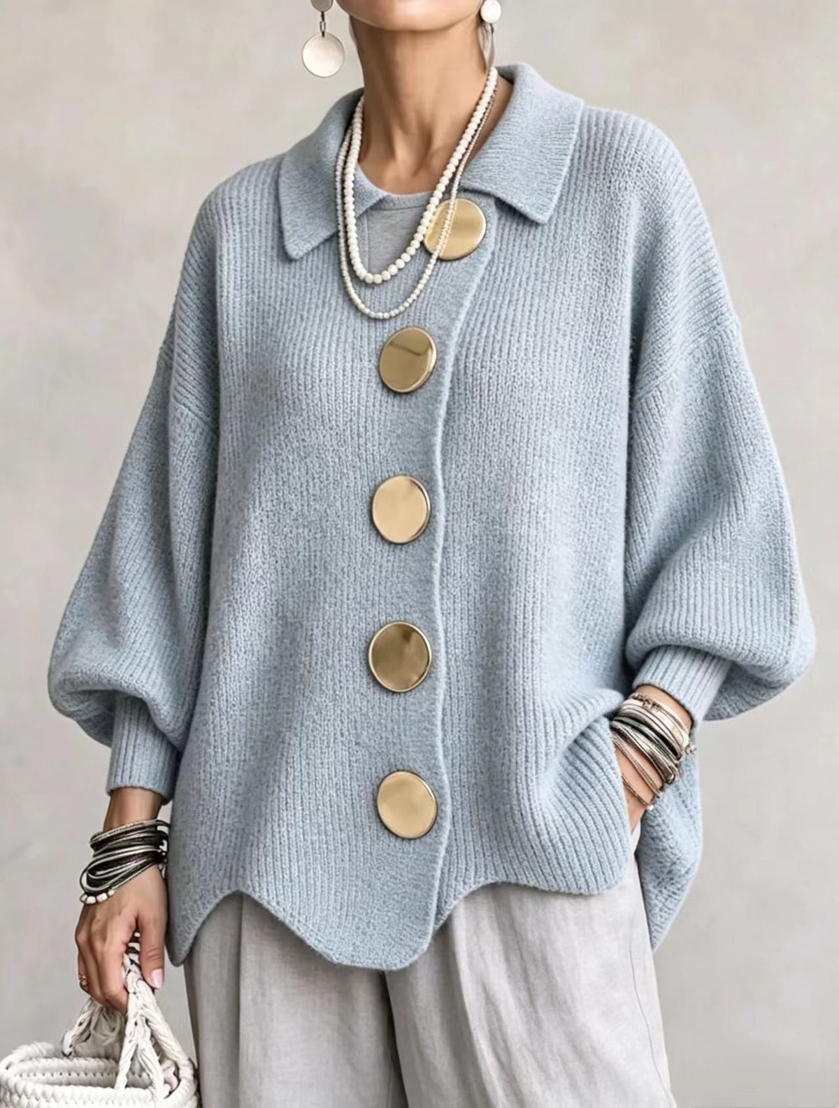 Victoire™ | Oversized Vest met Grote Gouden Knopen