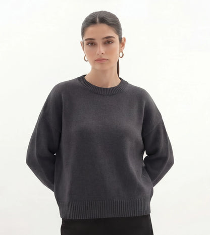 kleur: donker grijs