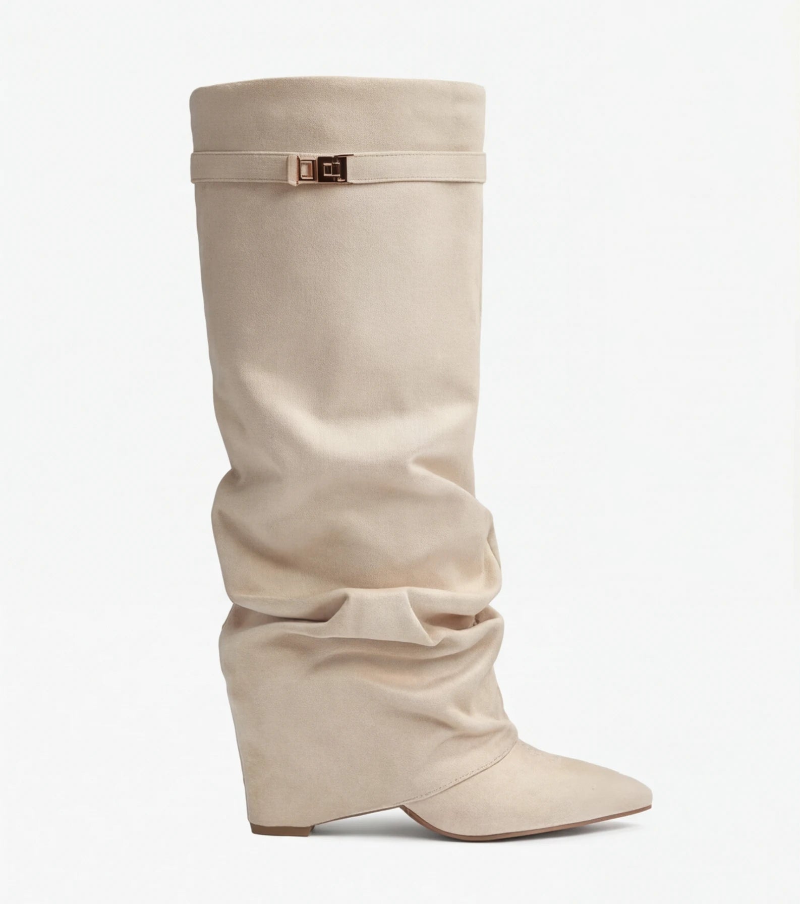 kleur: gebroken wit