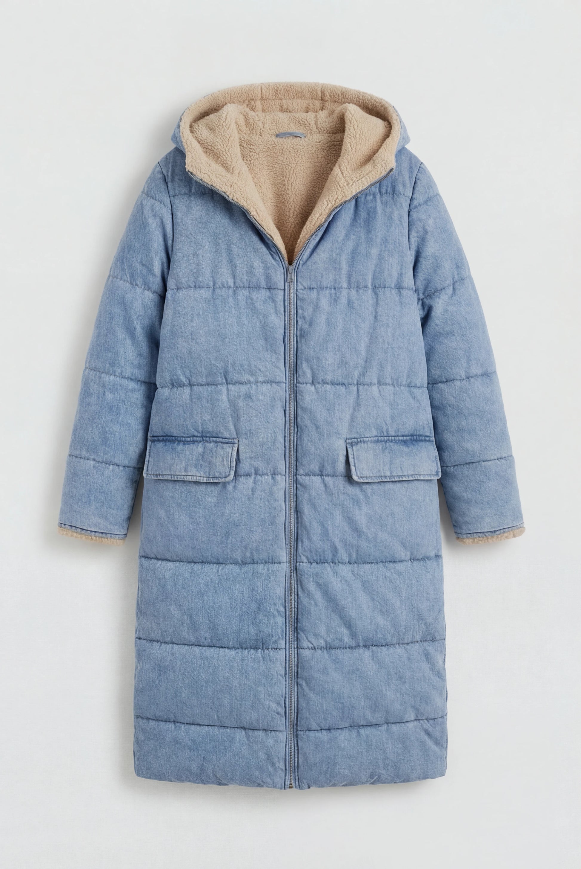 kleur: licht blauw