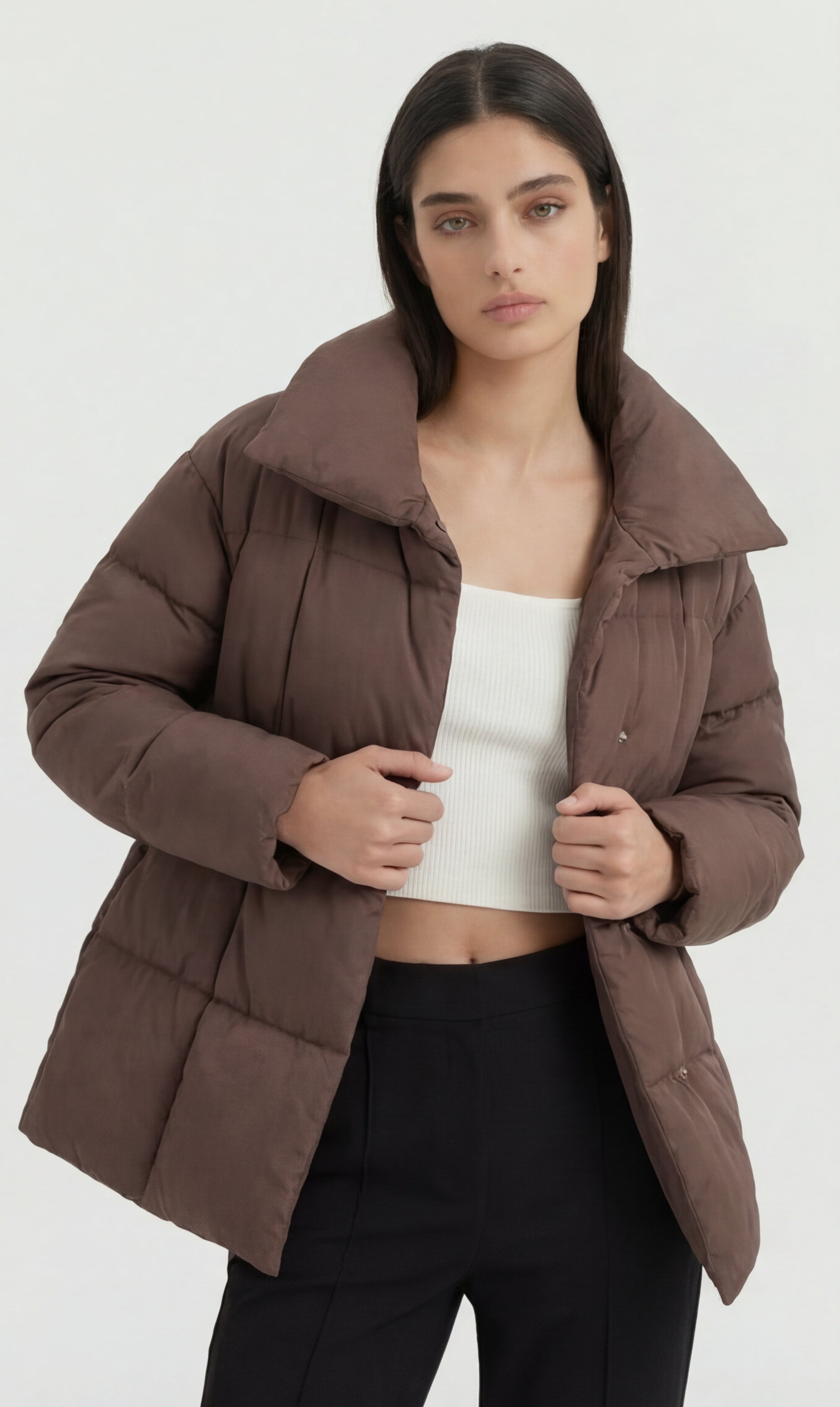 Kleur: donker bruin