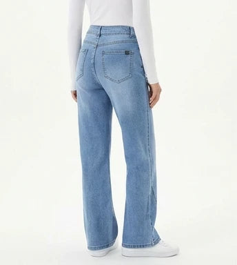 ELIVRA'S vintage straight leg jeans