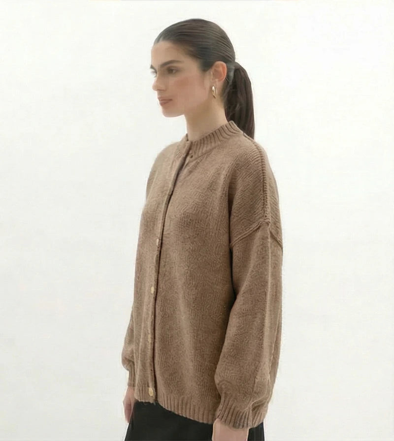 Lina gebreide cardigan sweater met gouden knopen