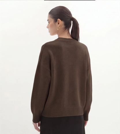 kleur: donker bruin