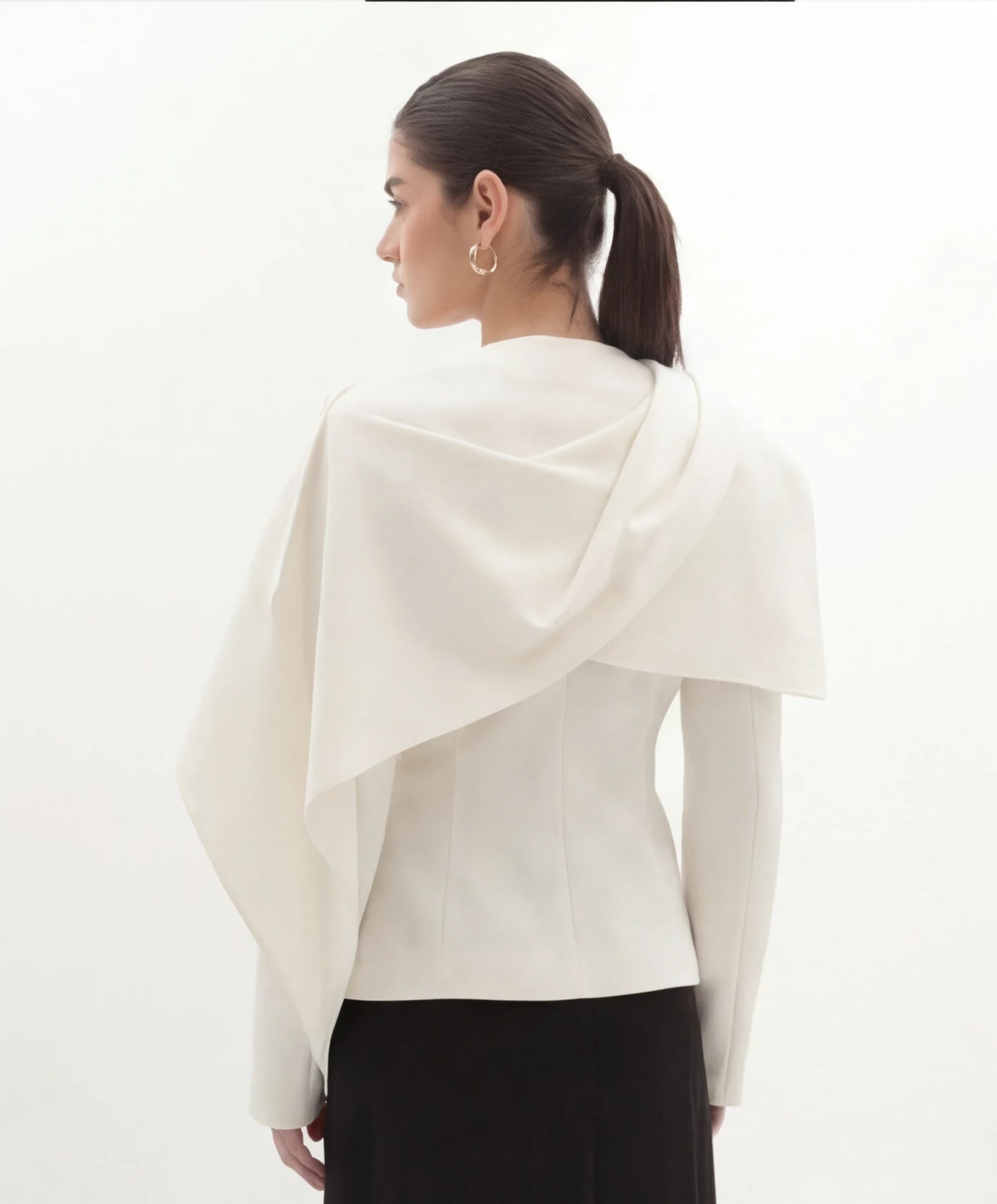 Cape Blazer & Wide Leg Broekenset in Wit