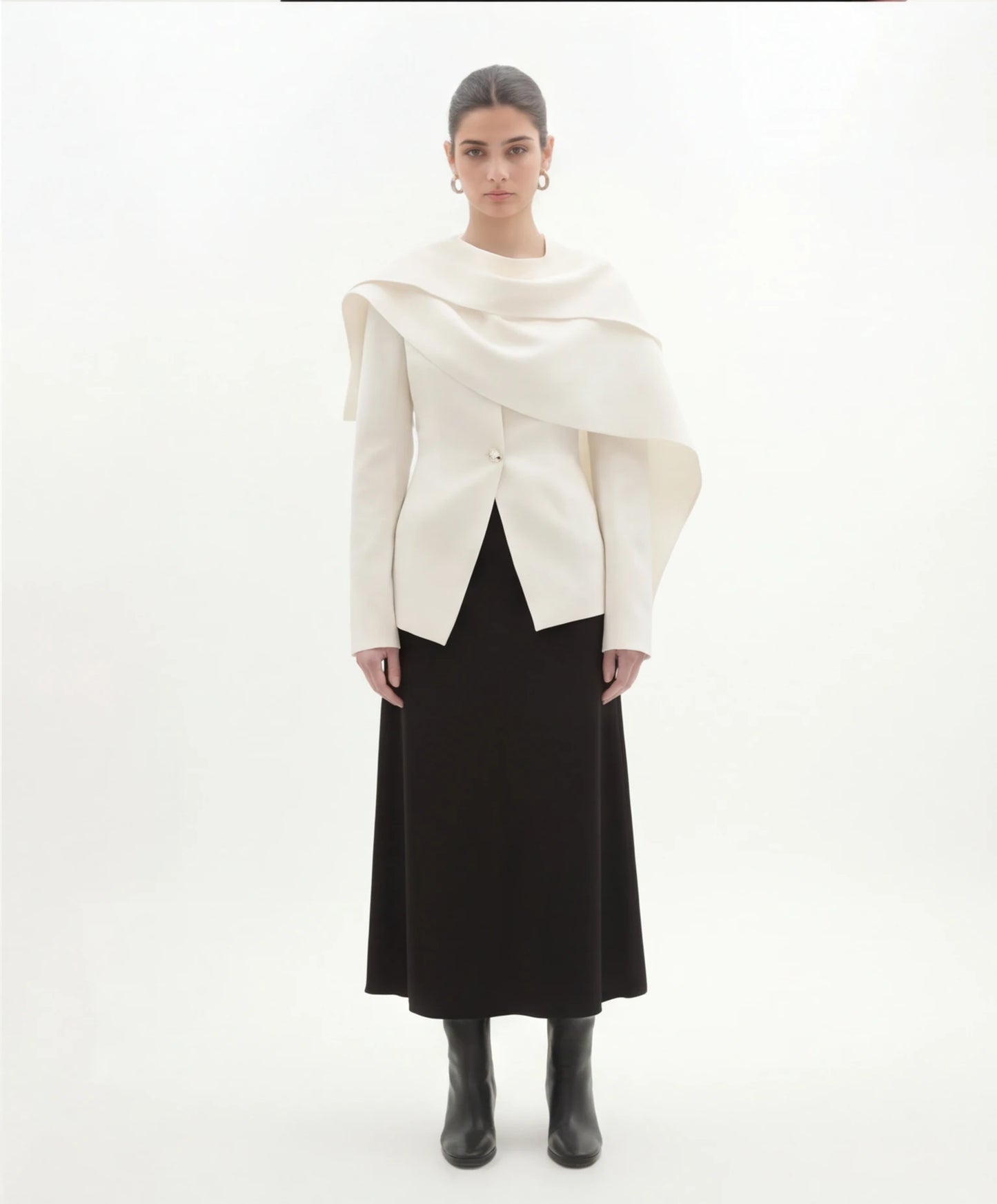 Cape Blazer & Wide Leg Broekenset in Wit