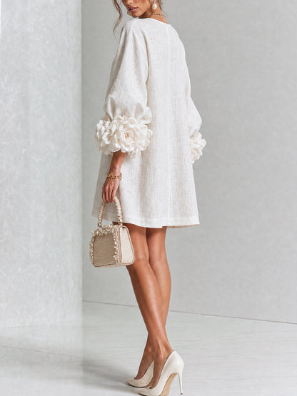 Adara™ | Elegante Mini Jurk met Bloemenknopen